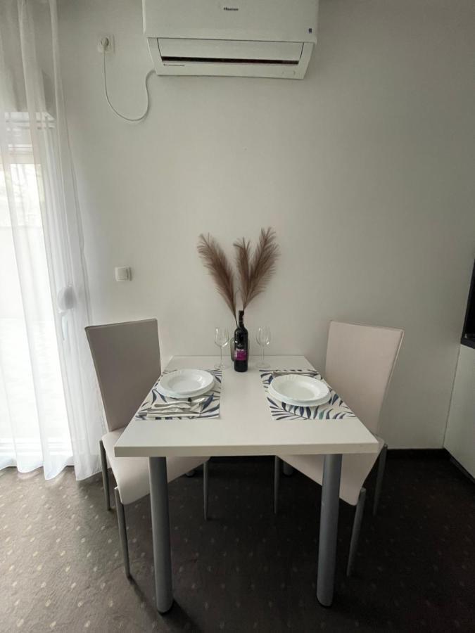 Apartments & Rooms Villa Zaad モスタル エクステリア 写真