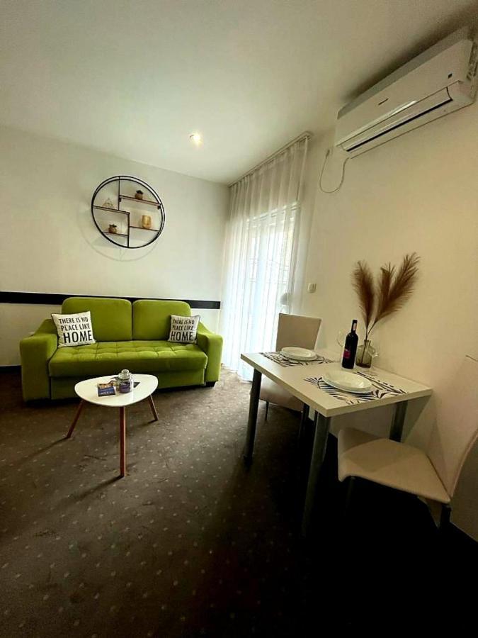 Apartments & Rooms Villa Zaad モスタル エクステリア 写真